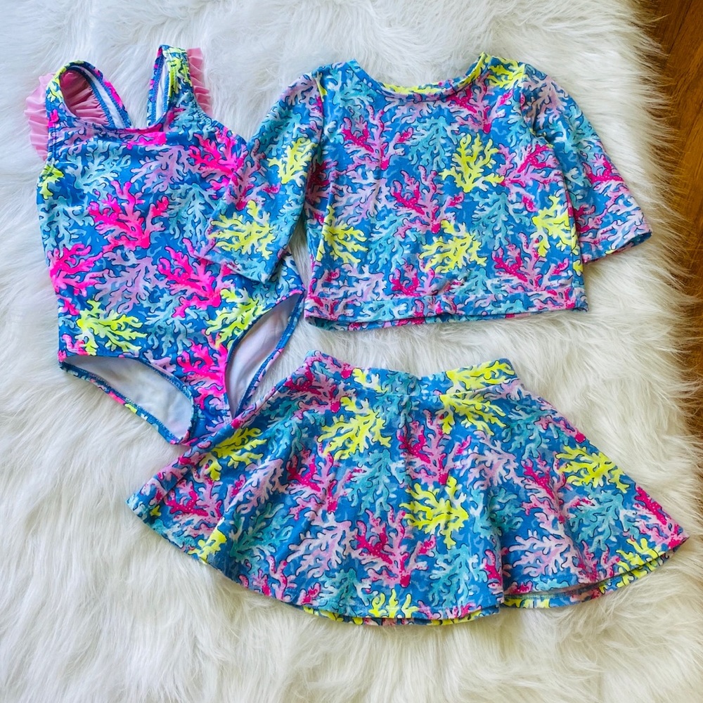 Crown and Ivy coral print swimsuit and outfit